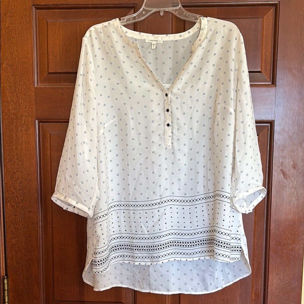 Maurices Cream Tunic 3/4 Sleeve Relaxed Fit